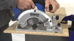 Kobalt Circular Saws 24-Volt Max 6-1/2-in Brushless Cordless Circular Saw Circular Saw -SEO title and description design 05395448