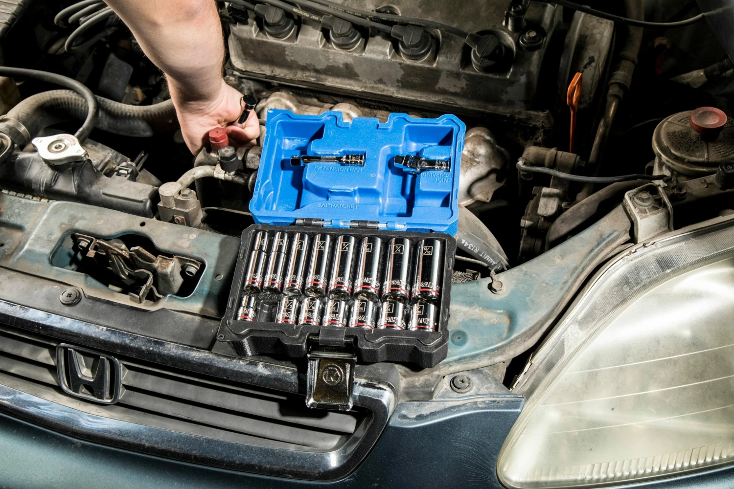 Kobalt Mechanics Tool Sets 19-Piece Standard (SAE) Polished Chrome Mechanics Tool Set (3/8-in) 6 Kobalt Mechanics Tool Sets 19-Piece Standard (SAE) Polished Chrome Mechanics Tool Set (3/8-in) - Image 6