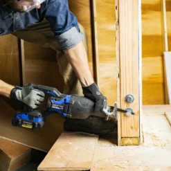 Kobalt Reciprocating Saws XTR 24-volt Max Variable Speed Brushless Cordless Reciprocating Saw (Tool Only) -SEO title and description design 15485347 scaled