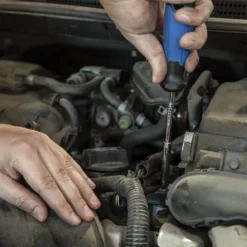 Kobalt Mechanics Tool Sets 138-Piece Standard (SAE) and Metric Combination Polished Chrome Mechanics Tool Set (1/4-in; 3/8-in) -SEO title and description design 16501585