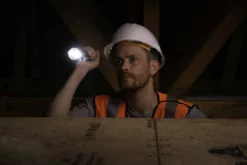 Kobalt Flashlights Virtually Indestructible Waterproof 600-Lumen LED Flashlight (Battery Included) -SEO title and description design 40778323 scaled