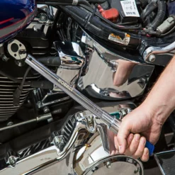 Kobalt Torque Wrenches 1/2-in Drive Click Torque Wrench (50-ft lb to 250-ft lb) -SEO title and description design 42023267