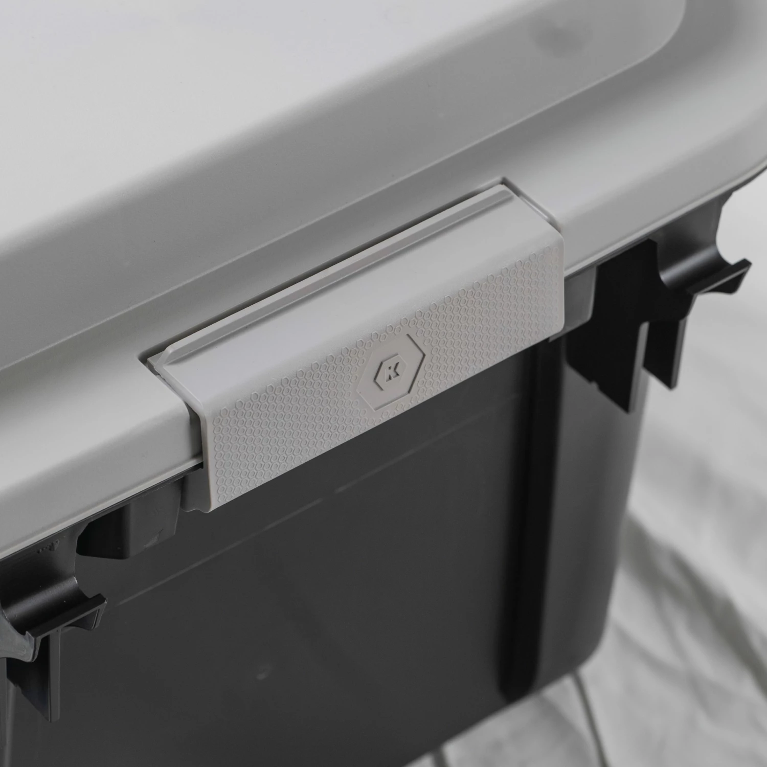 Kobalt Plastic Storage Totes Kobalt Weatherproof Sportsman Trunk 11 Kobalt Plastic Storage Totes Kobalt Weatherproof Sportsman Trunk - Image 11